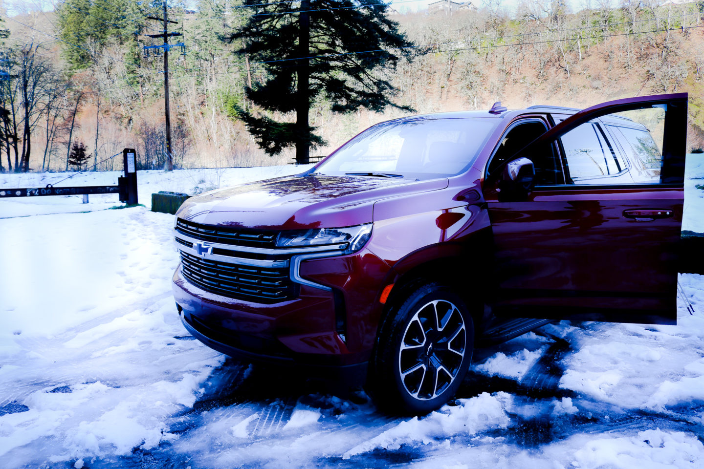 2021 Chevy Tahoe RST Exterior in Snow
A Safe Winter Getaway Trip to Hood River Oregon
